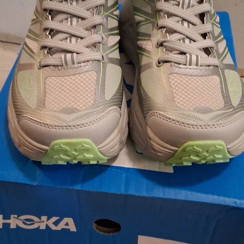 Hoka One Mafate Speed Light Gray and Mint Running Shoes - Picture 3 of 6